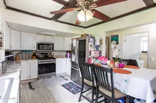 162 W Housatonic St, Pittsfield, MA 01201 - Photo 8
