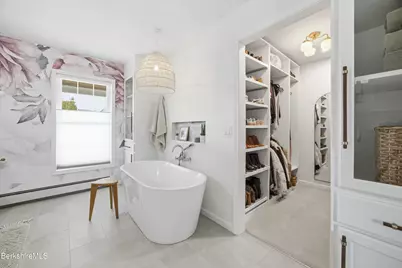14 County Ct, Pittsfield, MA 01201 - Photo 26