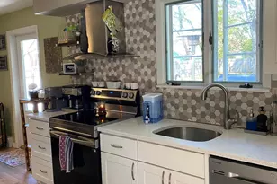 15 Williamsburg Terrace, Pittsfield, MA 01201 - Photo 10