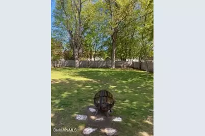 15 Williamsburg Ter, Pittsfield, MA 01201 - Photo 24