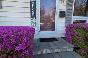 15 Williamsburg Terrace, Pittsfield, MA 01201 - Photo 2