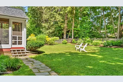47 Warwick St, Pittsfield, MA 01201 - Photo 54