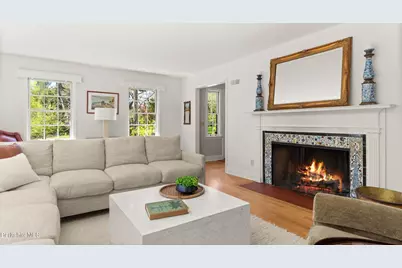 47 Warwick St, Pittsfield, MA 01201 - Photo 6
