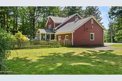 47 Warwick St, Pittsfield, MA 01201 - Photo 52