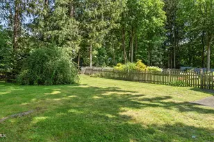 47 Warwick St, Pittsfield, MA 01201 - Photo 8