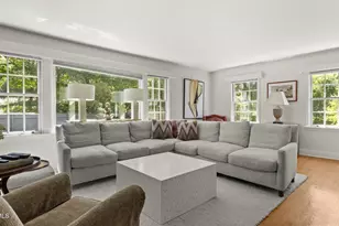 47 Warwick St, Pittsfield, MA 01201 - Photo 12