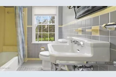 47 Warwick St, Pittsfield, MA 01201 - Photo 42