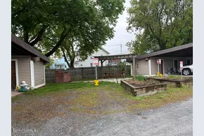 31 Taft St, North Adams, MA 01247 - Photo 30