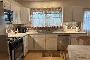 31 Taft St, North Adams, MA 01247 - Photo 4