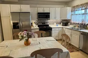 31 Taft St, North Adams, MA 01247 - Photo 2