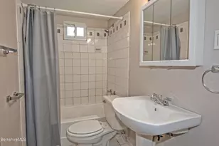 405 Pittsfield Rd, Lenox, MA 01240 - Photo 10