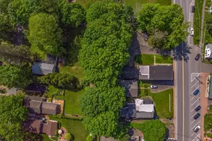 35 Main St, West Stockbridge, MA 01266 - Photo 10