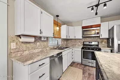128 Hale Street Ext, Dalton, MA 01226 - Photo 8