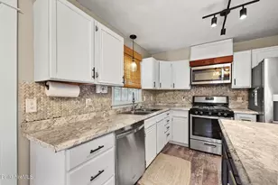 128 Hale Street Ext, Dalton, MA 01226 - Photo 8