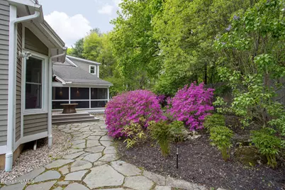 3 Cornwall Dr, Great Barrington, MA 01230 - Photo 46