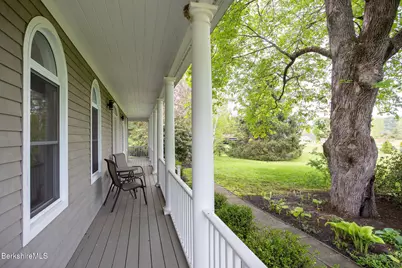 3 Cornwall Dr, Great Barrington, MA 01230 - Photo 4