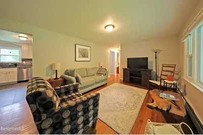 870 East St, Lenox, MA 01240 - Photo 10