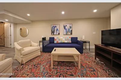 870 East St, Lenox, MA 01240 - Photo 22