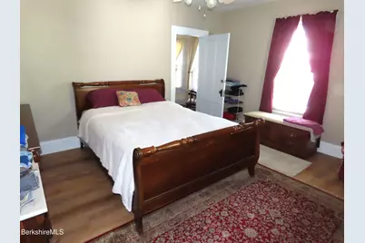 34 Goodrich St, North Adams, MA 01247 - Photo 20