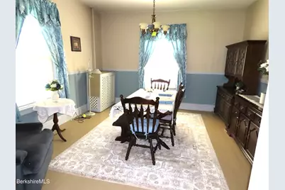 34 Goodrich St, North Adams, MA 01247 - Photo 8