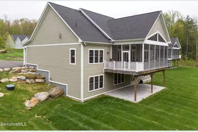7 Thrushwood Ln, Great Barrington, MA 01230 - Photo 8