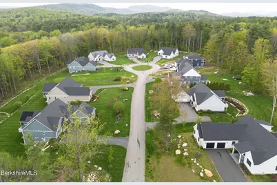 7 Thrushwood Ln, Great Barrington, MA 01230 - Photo 4