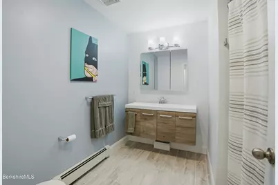 233 Narragansett Ave, Lanesborough, MA 01237 - Photo 38
