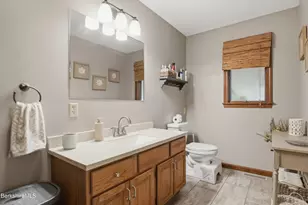 134 Oak Hill Rd, Pittsfield, MA 01201 - Photo 34