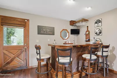 134 Oak Hill Rd, Pittsfield, MA 01201 - Photo 56