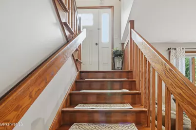 134 Oak Hill Rd, Pittsfield, MA 01201 - Photo 48