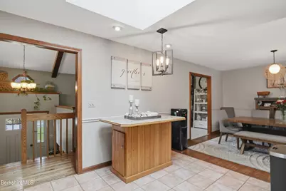 134 Oak Hill Rd, Pittsfield, MA 01201 - Photo 26