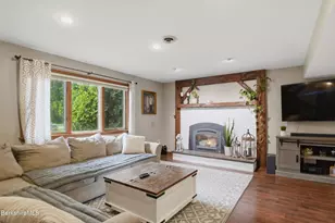 134 Oak Hill Rd, Pittsfield, MA 01201 - Photo 52