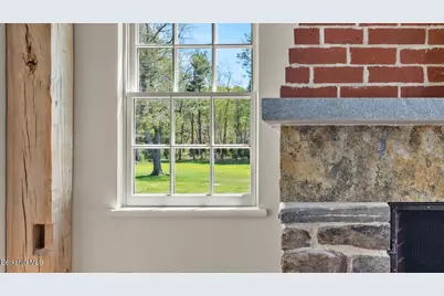 8 Shamrock St, Stockbridge, MA 01262 - Photo 6