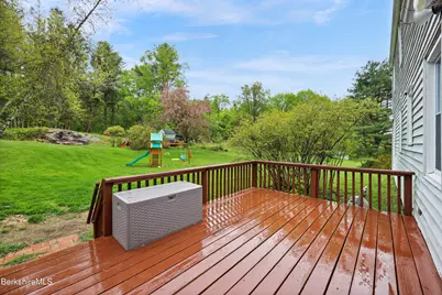 161 Fort Hill Ave, Pittsfield, MA 01201 - Photo 34