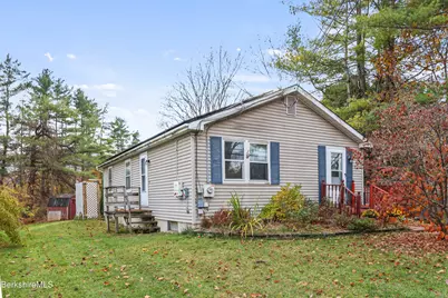 34 Fairview Ter, Great Barrington, MA 01230 - Photo 2
