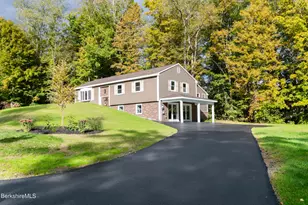 818 Partridge Rd, Lanesborough, MA 01237 - Photo 4