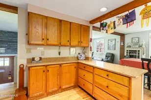 818 Partridge Rd, Lanesborough, MA 01237 - Photo 20