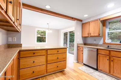 818 Partridge Rd, Lanesborough, MA 01237 - Photo 22