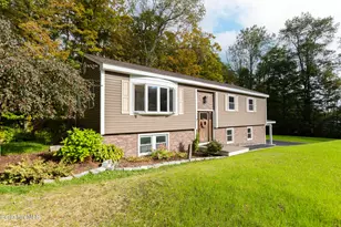 818 Partridge Rd, Lanesborough, MA 01237 - Photo 6