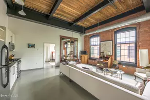 160 Water St, Williamstown, MA 01267 - Photo 4