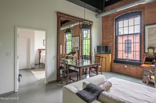 160 Water St, Williamstown, MA 01267 - Photo 6