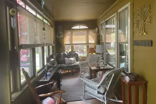 340 Elm St, Pittsfield, MA 01201 - Photo 18