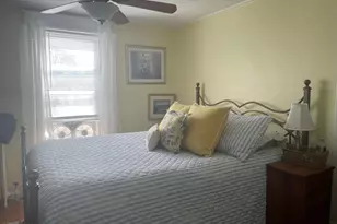 340 Elm St, Pittsfield, MA 01201 - Photo 22