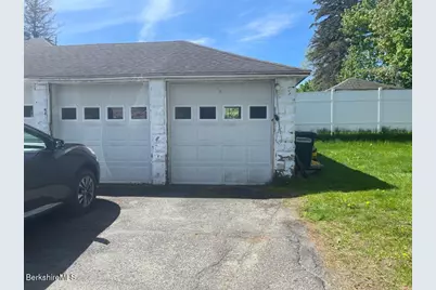 340 Elm St, Pittsfield, MA 01201 - Photo 44
