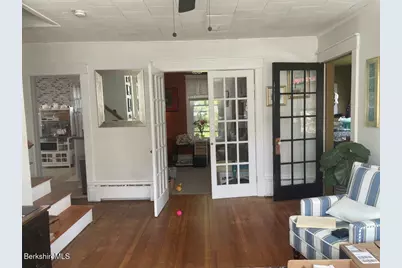 340 Elm St, Pittsfield, MA 01201 - Photo 14