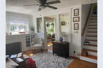 340 Elm St, Pittsfield, MA 01201 - Photo 12