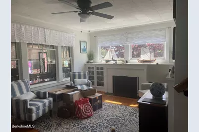 340 Elm St, Pittsfield, MA 01201 - Photo 10