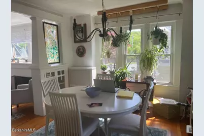 340 Elm St, Pittsfield, MA 01201 - Photo 8