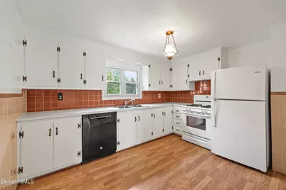 555 Marble St, Lee, MA 01238 - Photo 10