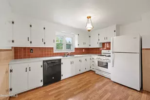 555 Marble St, Lee, MA 01238 - Photo 10